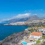 Modern, Bright And Welcoming Oceanfront * Puerto de Santiago (Tenerife)