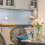 Modern, Bright And Welcoming Oceanfront شقة