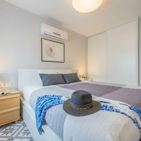Apartmán Modern, Bright And Welcoming Oceanfront *