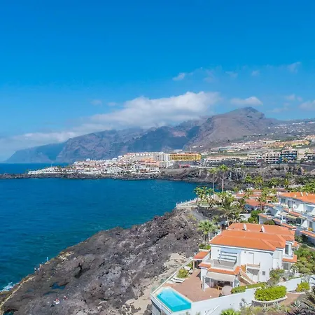 Modern, Bright And Welcoming Oceanfront * Puerto de Santiago (Tenerife)